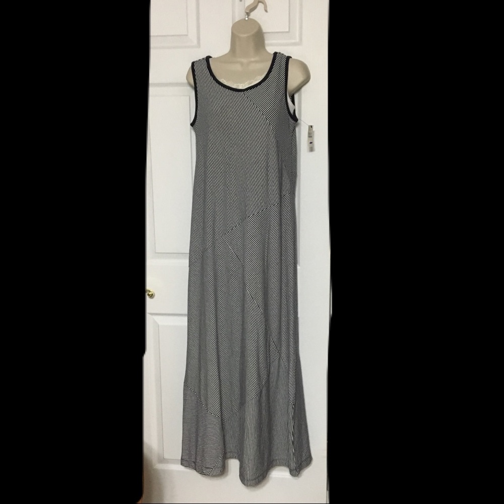 * SOLD * NEW W/TAGS Talbots Maxi Dress